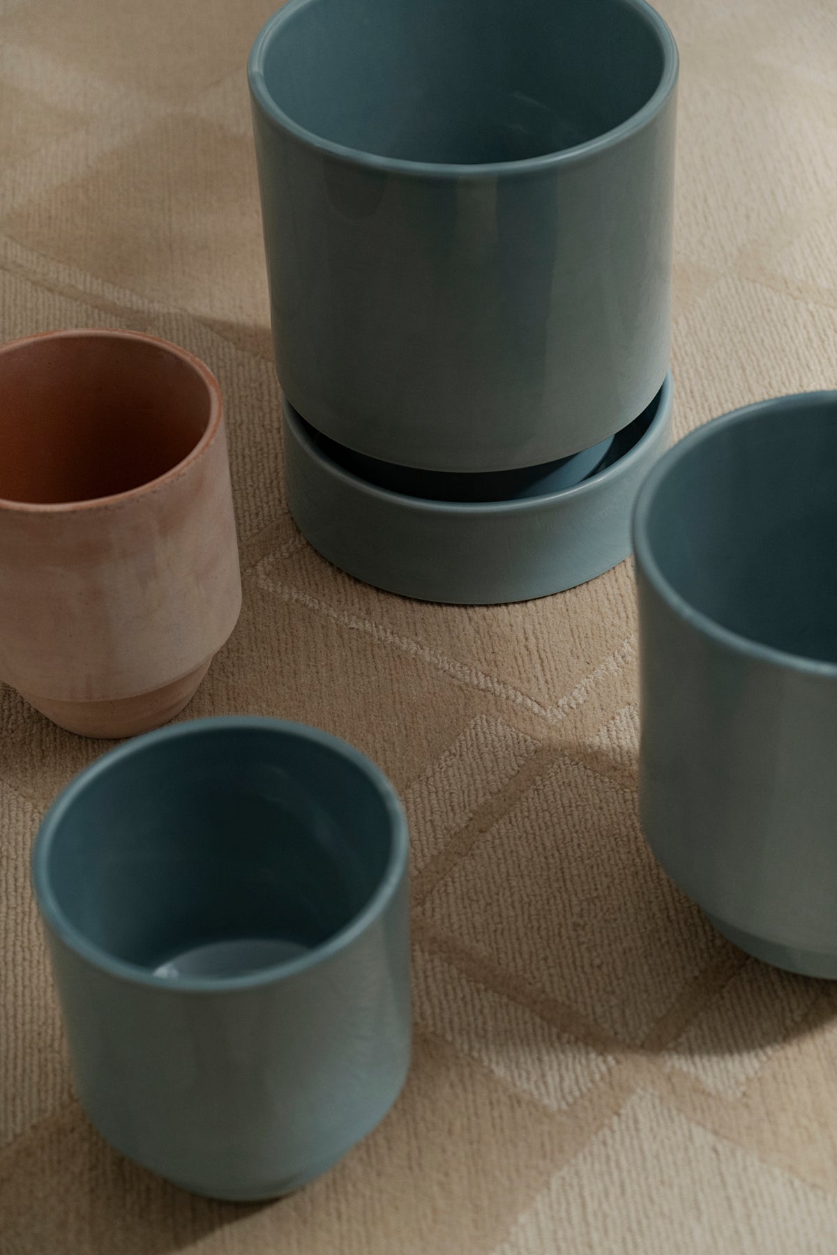 Hoff krukke, raw grey + Misty Blue underskål