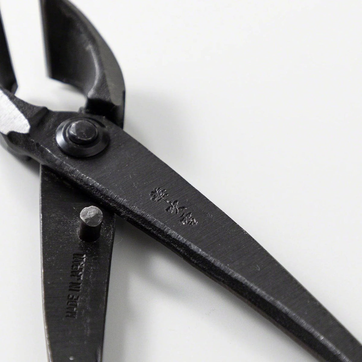 Håndsmedet Bonsai Concave Branch Cutter